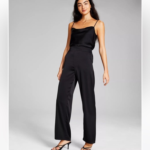 Macy's Pants - Gorgeous matching satin set in deep Navy